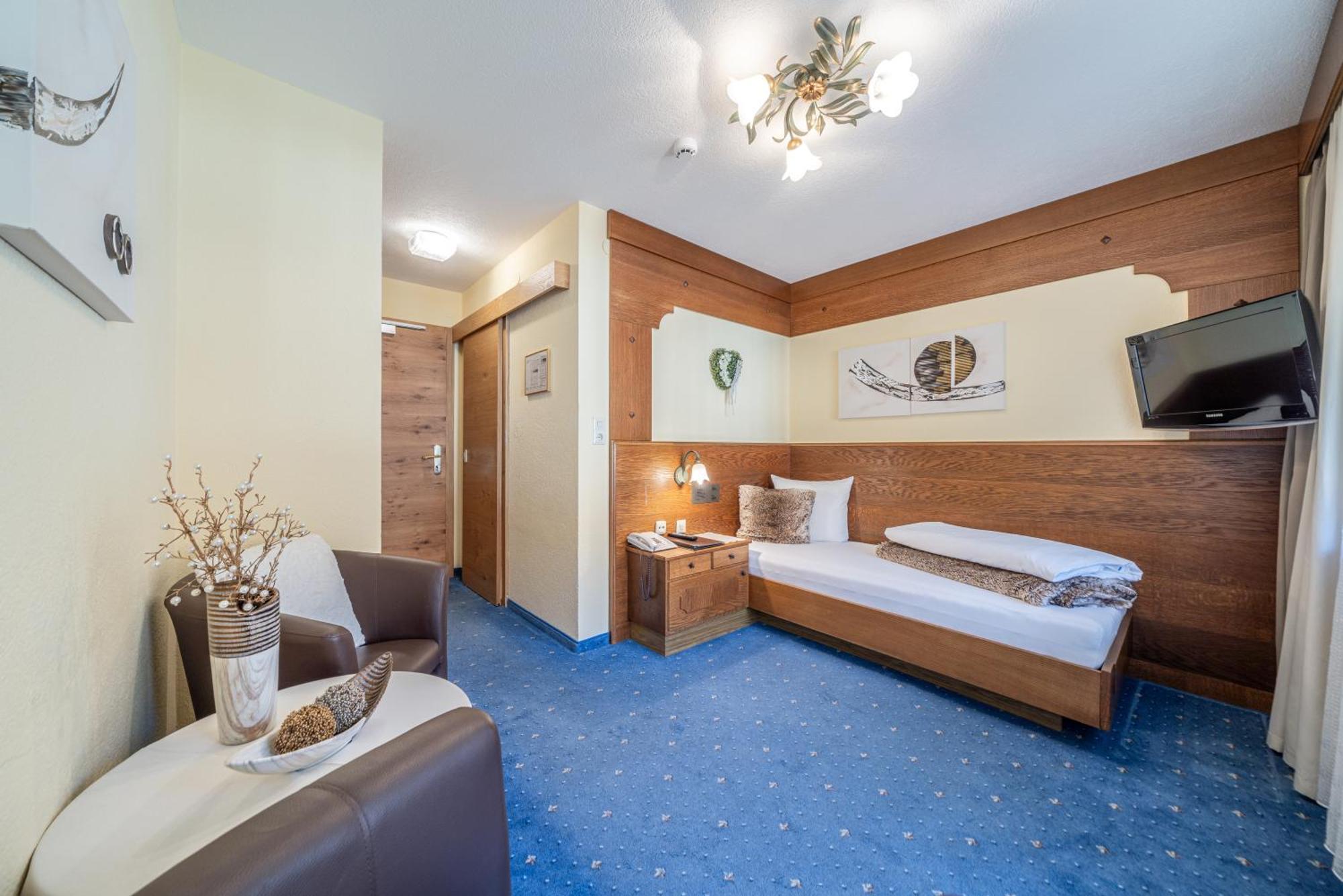 Haus Amaris Hotel Сьолден Екстериор снимка